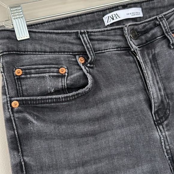 Zara Black Washed Jeans Distressed Size 6 - Picture 4 of 10